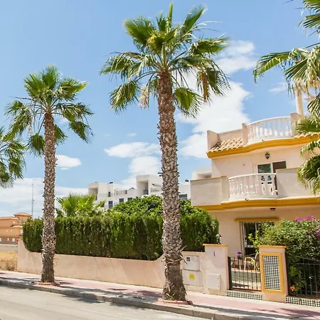 Cabo Roig Villa