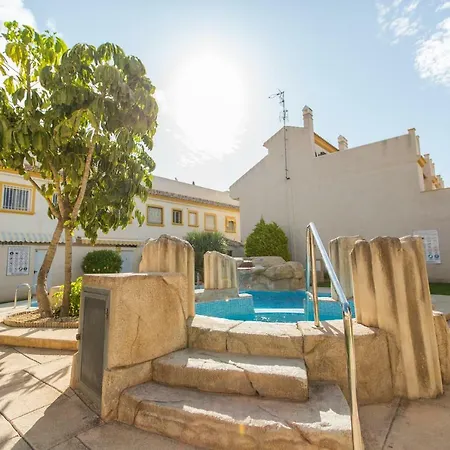 Villa Cabo Roig *